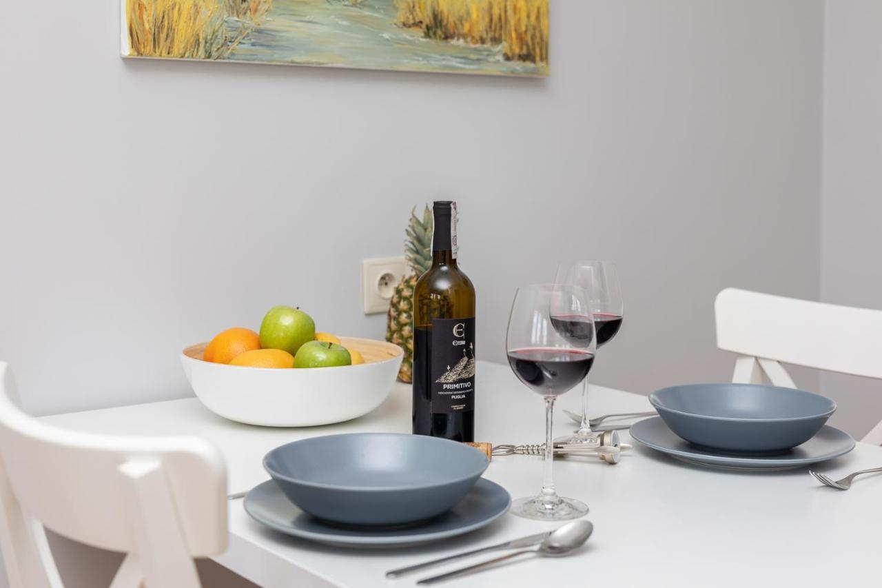 Apartament Swietokrzyska By Your Freedom Warsaw Ngoại thất bức ảnh